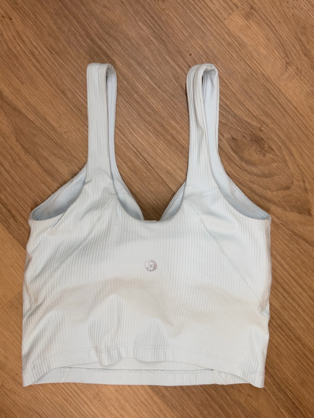 lululemon pale blue ribbed V-neck tank top - Picture 4 of 4